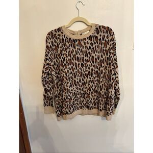 H&M Cheetah Print Scoop Neck Sweater Size L